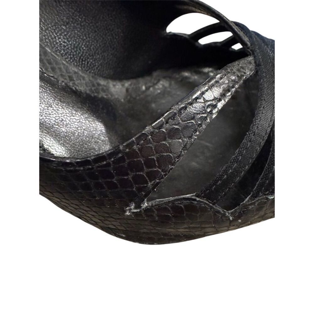 Kenneth Cole New York Women's Black Snake Print Peep Toe Pumps Size 8 - Picture 12 of 12